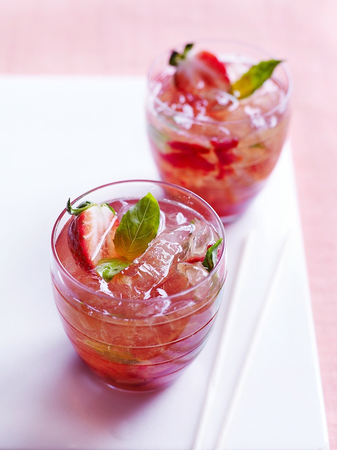 Strawberry Basil Smash, mojito, mixed drinks, the three tomatoes