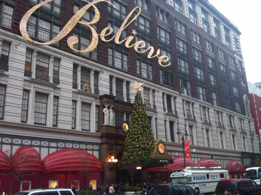 A Perfect Holiday Day in New York City, Maycys Believe NYC