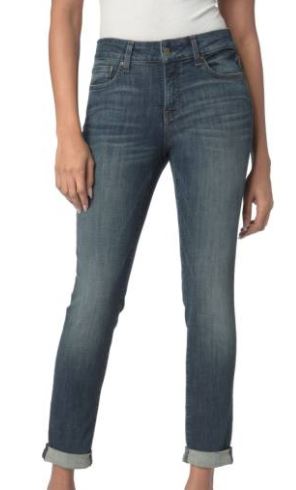 How and Where to Get Grace and Frankie's Style