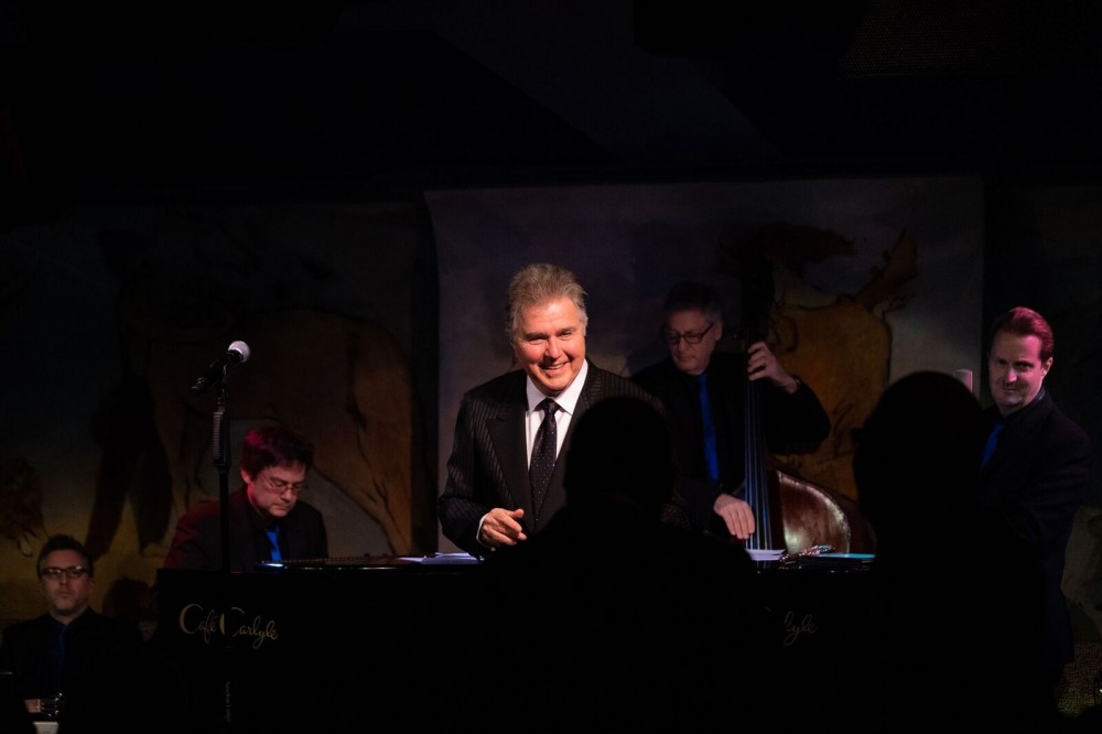Steve Tyrell in Holiday Style at the Carlyle