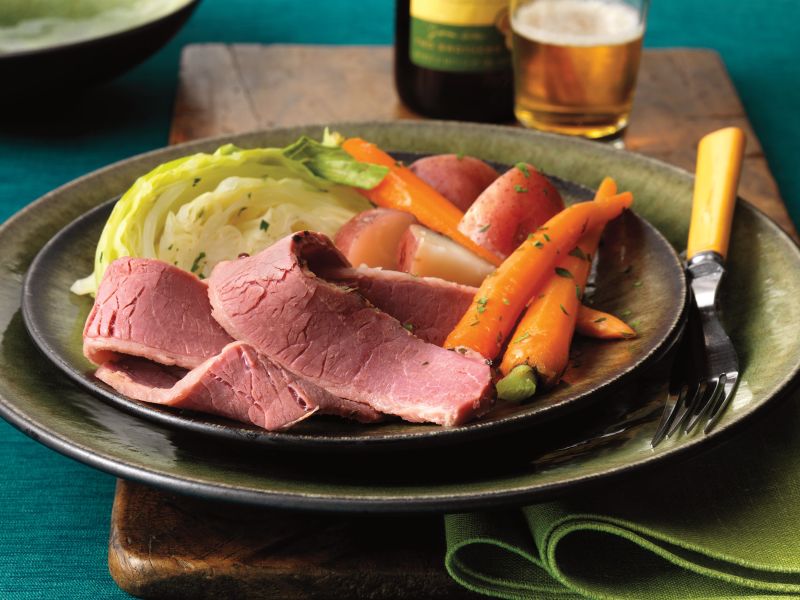 SLOWCOOKED CORNED BEEF IN BEER WITH RED CURRANTMUSTARD SAUCE The
