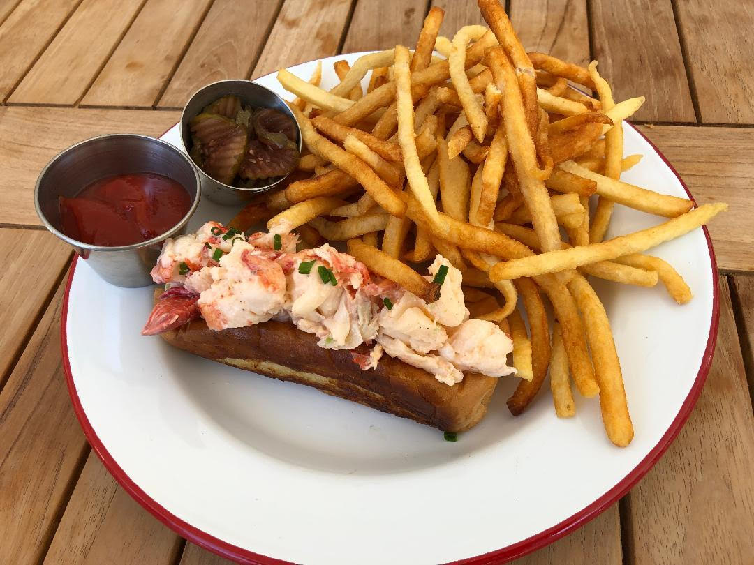 Back in the Hamptons My Lobster Roll Infatuation The Three Tomatoes
