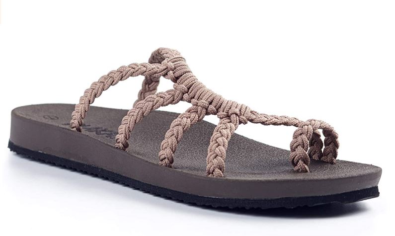 flip-flops-arch-support - The Three Tomatoes