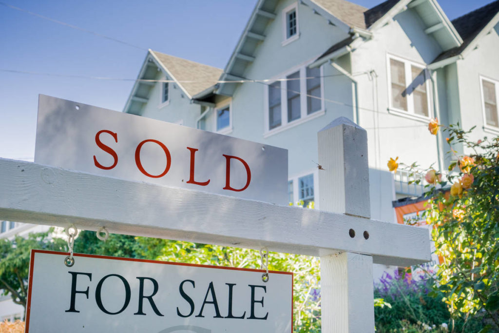 Controlling Your Emotions to Successfully Buy or Sell Real Estate