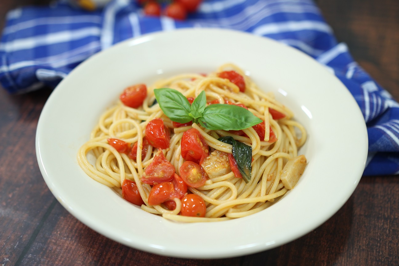 Spaghetti with Tomatoes and Anchovies The Three Tomatoes